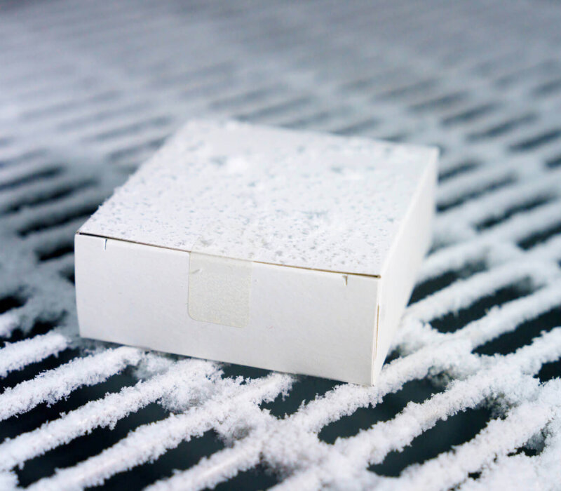 Die spezialisierten Labels von Schreiner ProSecure haften sicher – auch bei Temperaturen von -15 °C bis unter -150 °C.