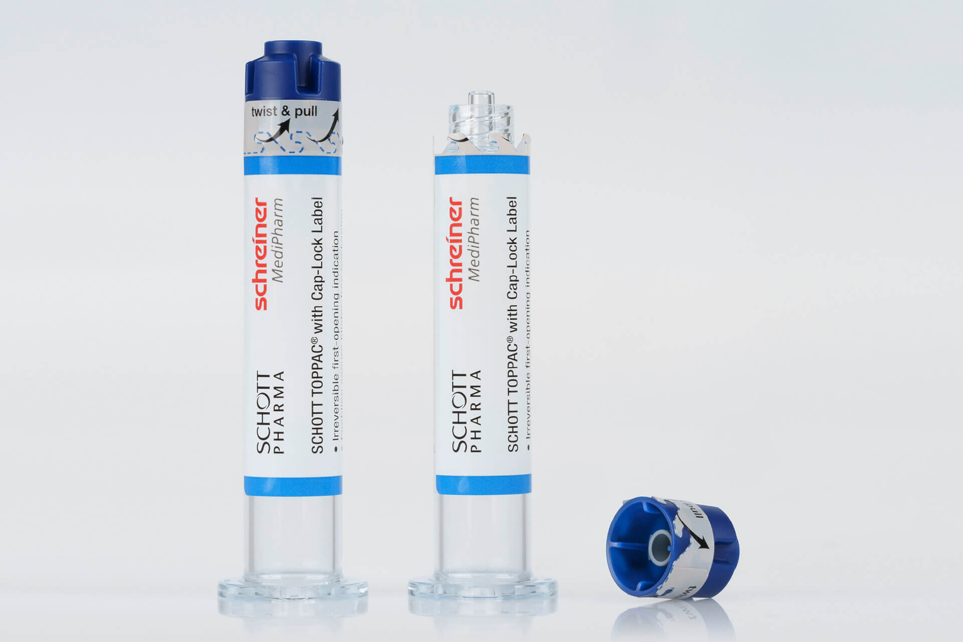Das Cap-Lock Label von Schreiner MediPharm umschließt Spritzenkörper und Kappe sicher und bietet eine manipulationssichere Erstöffnungsanzeige.