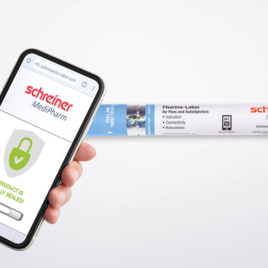 Sichere Injektion auf einen Blick: Das NFC-Label ermöglicht eine schnelle Authentifizierung und zeigt an, ob das Injection Device unversehrt ist.