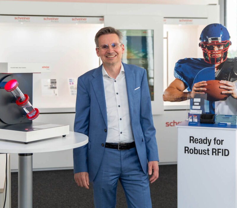 Dr. Jens Vor der Brüggen Head of Technology and Innovation Management