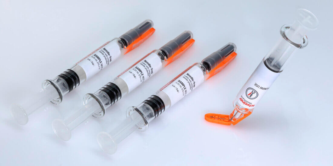 Needle-Trap von Schreiner MediPharm ist jetzt auch für großvolumige Spritzen verfügbar und kombiniert zuverlässigen Nadelschutz mit Kosteneffizienz und Nachhaltigkeit.